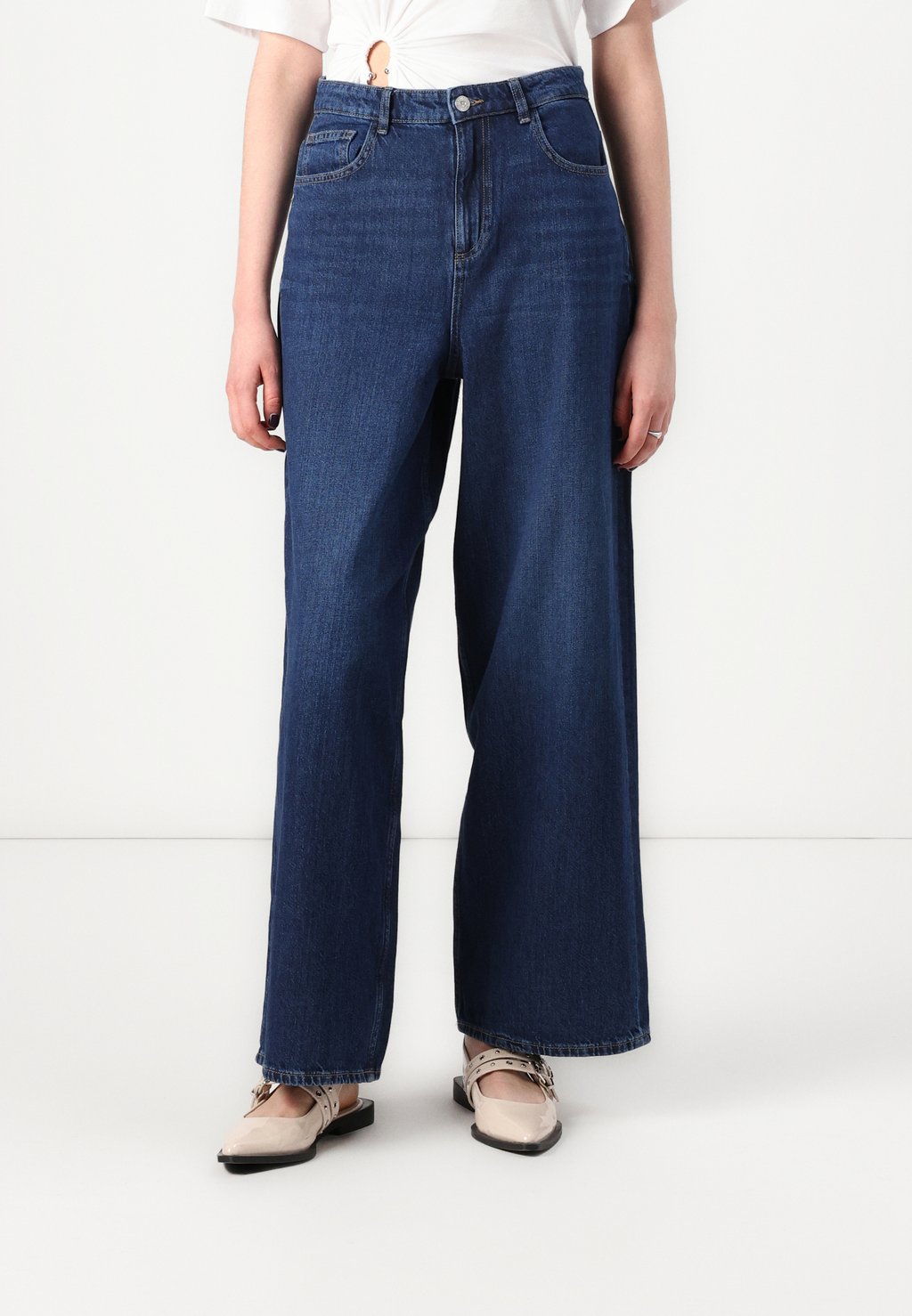 Джинсы свободного кроя ONLPAULINA ONLY, деним
Джинсы свободного кроя ONLPAULINA ONLY, деним