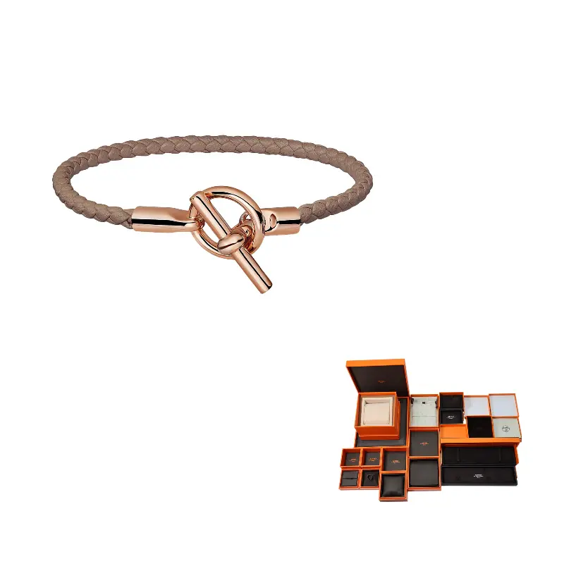 Браслеты из телячьей кожи women's HERMES
Браслеты из телячьей кожи women's HERMES