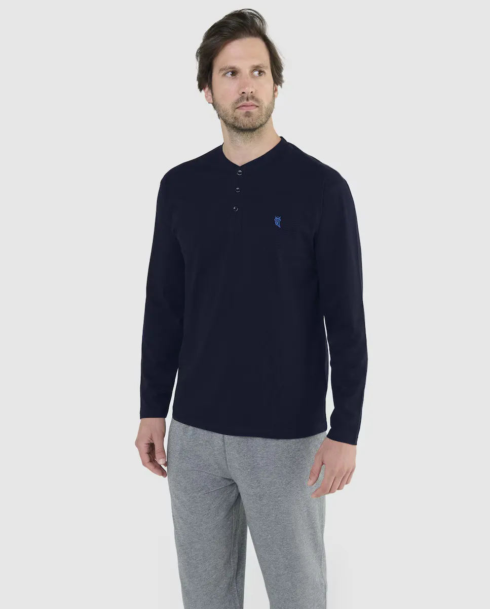 Длинная синяя мужская футболка El Búho Nocturno, темно-синий
Длинная синяя мужская футболка El Búho Nocturno, темно-синий