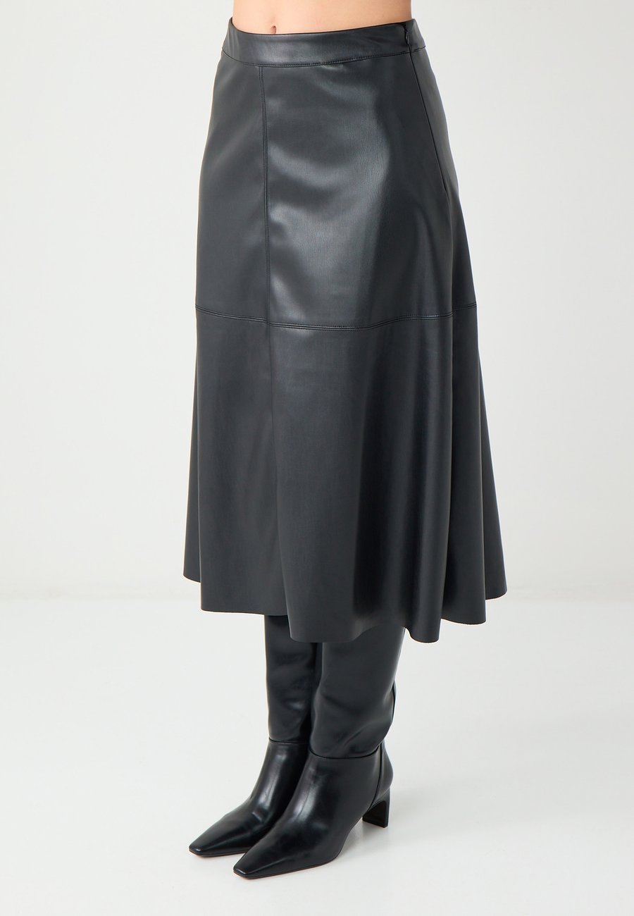 Юбка Jimmy Key REGULAR WAIST -LOOK MIDI, Black
Юбка Jimmy Key REGULAR WAIST -LOOK MIDI, Black