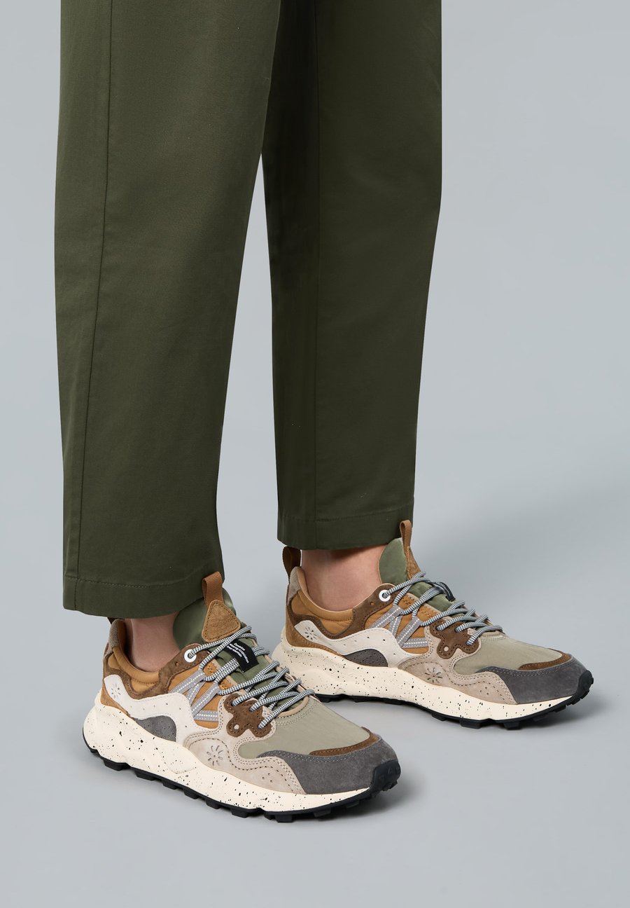 Кроссовки Flower Mountain YAMANO 3, Grey
Кроссовки Flower Mountain YAMANO 3, Grey