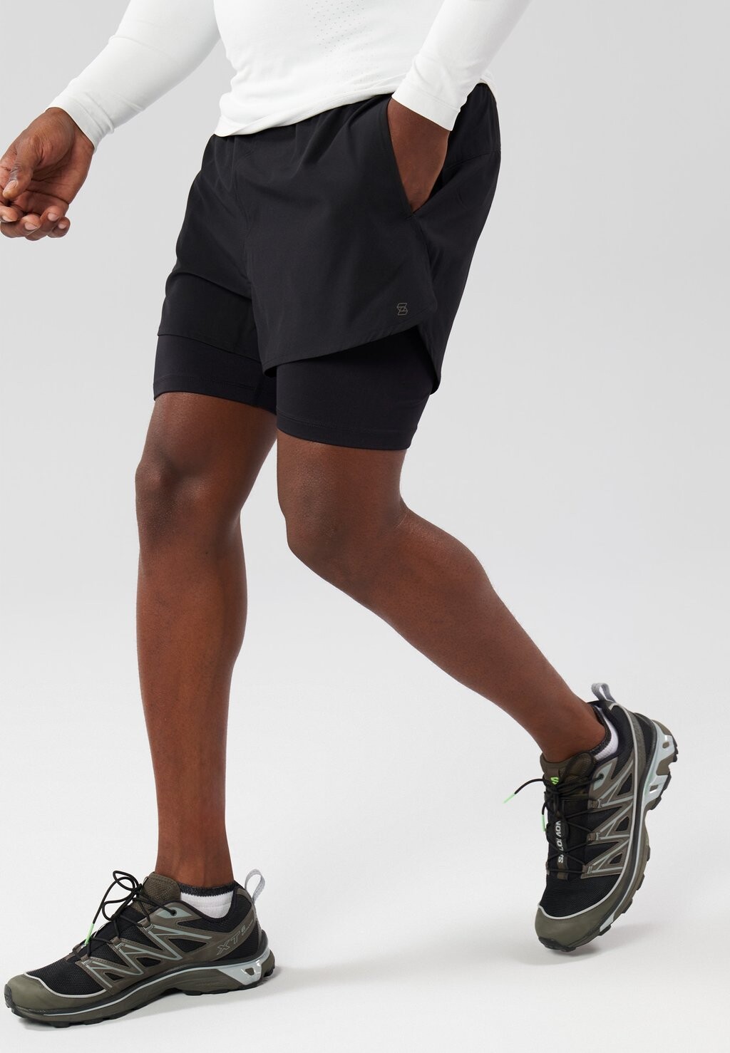 Спортивные шорты Pier One Sport, черные
Спортивные шорты Pier One Sport, черные