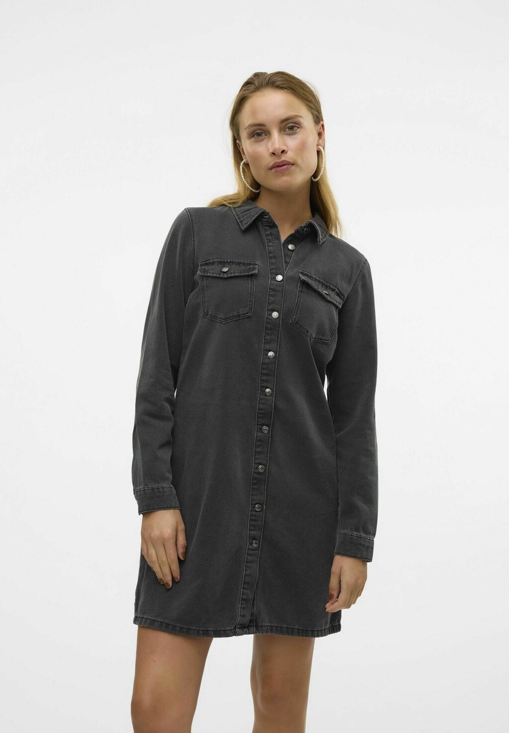 Платье из денима VMJENNIE Vero Moda, черный деним
Платье из денима VMJENNIE Vero Moda, черный деним