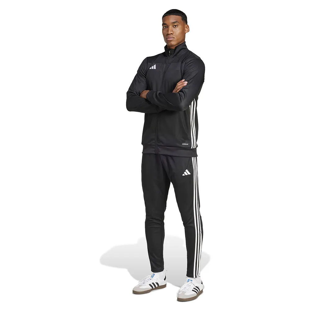 Спортивный костюм adidas Tiro 25 Essentials, черный
Спортивный костюм adidas Tiro 25 Essentials, черный