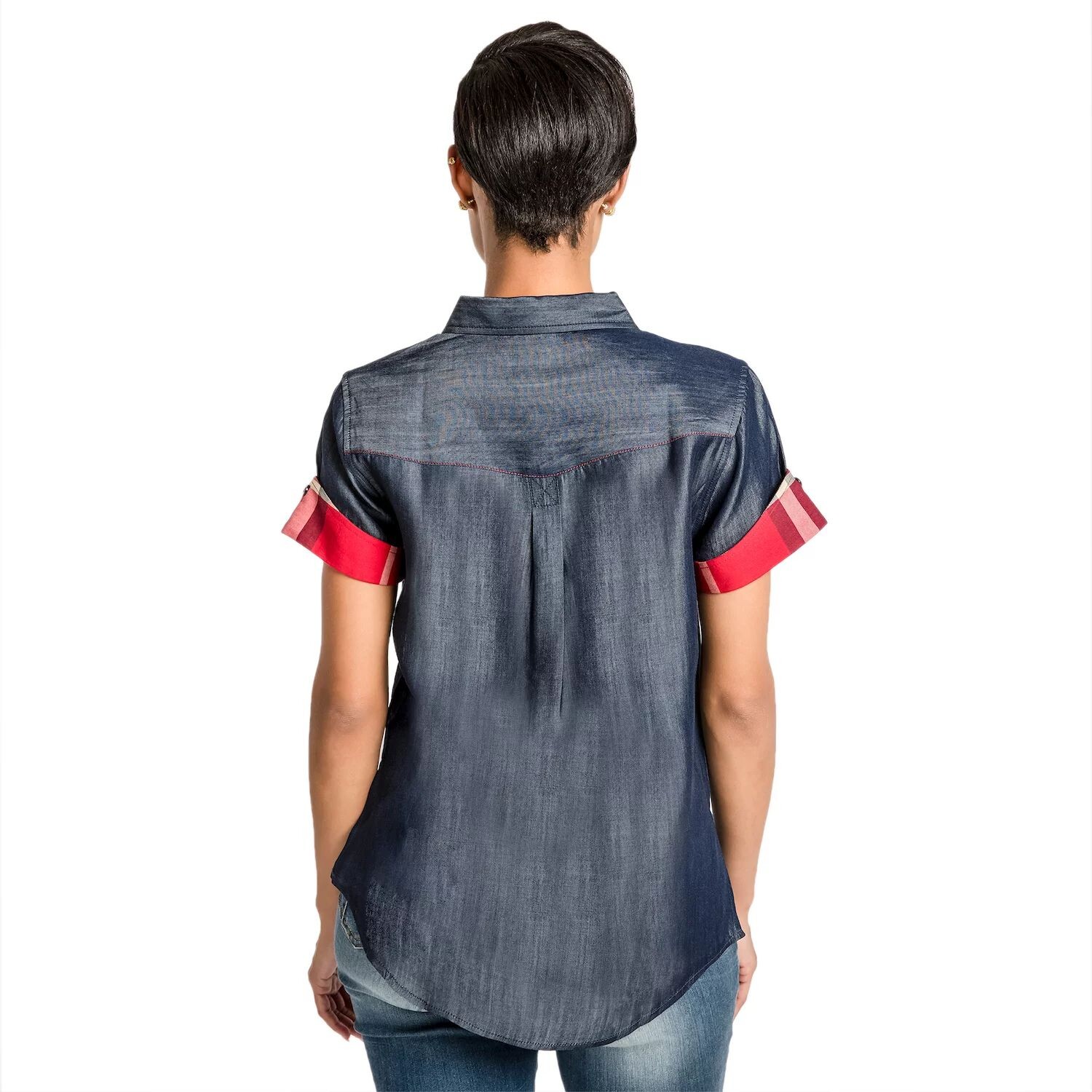 Женская джинсовая рубашка Curvy на пуговицах с короткими рукавами из тенселя Poetic Justice
Женская джинсовая рубашка Curvy на пуговицах с короткими рукавами из тенселя Poetic Justice