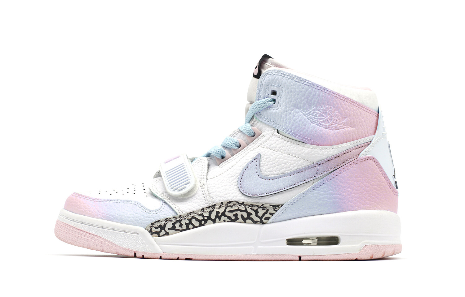 Кроссовки Jordan Legacy 312 Vintage Basketball Shoes Women's Mid-top Blue/White/Pink, синий/розовый
Кроссовки Jordan Legacy 312 Vintage Basketball Shoes Women's Mid-top Blue/White/Pink, синий/розовый
