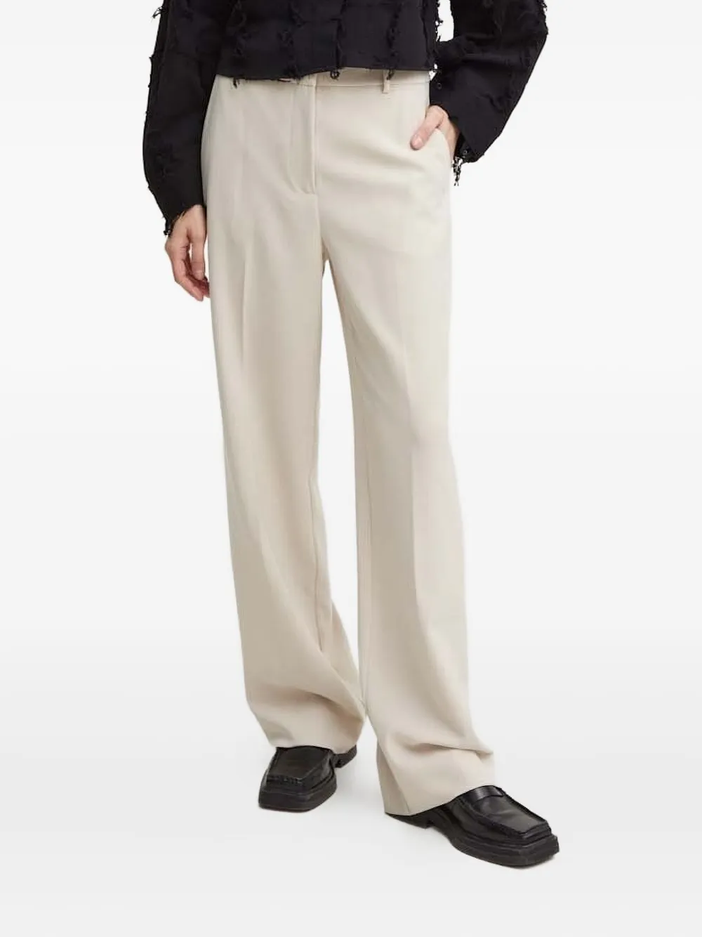 Широкие брюки со складками Bruuns Bazaar, нейтральный
Широкие брюки со складками Bruuns Bazaar, нейтральный