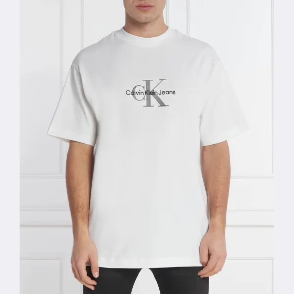Футболка свободного кроя Calvin Klein, белый 
Футболка свободного кроя Calvin Klein, белый