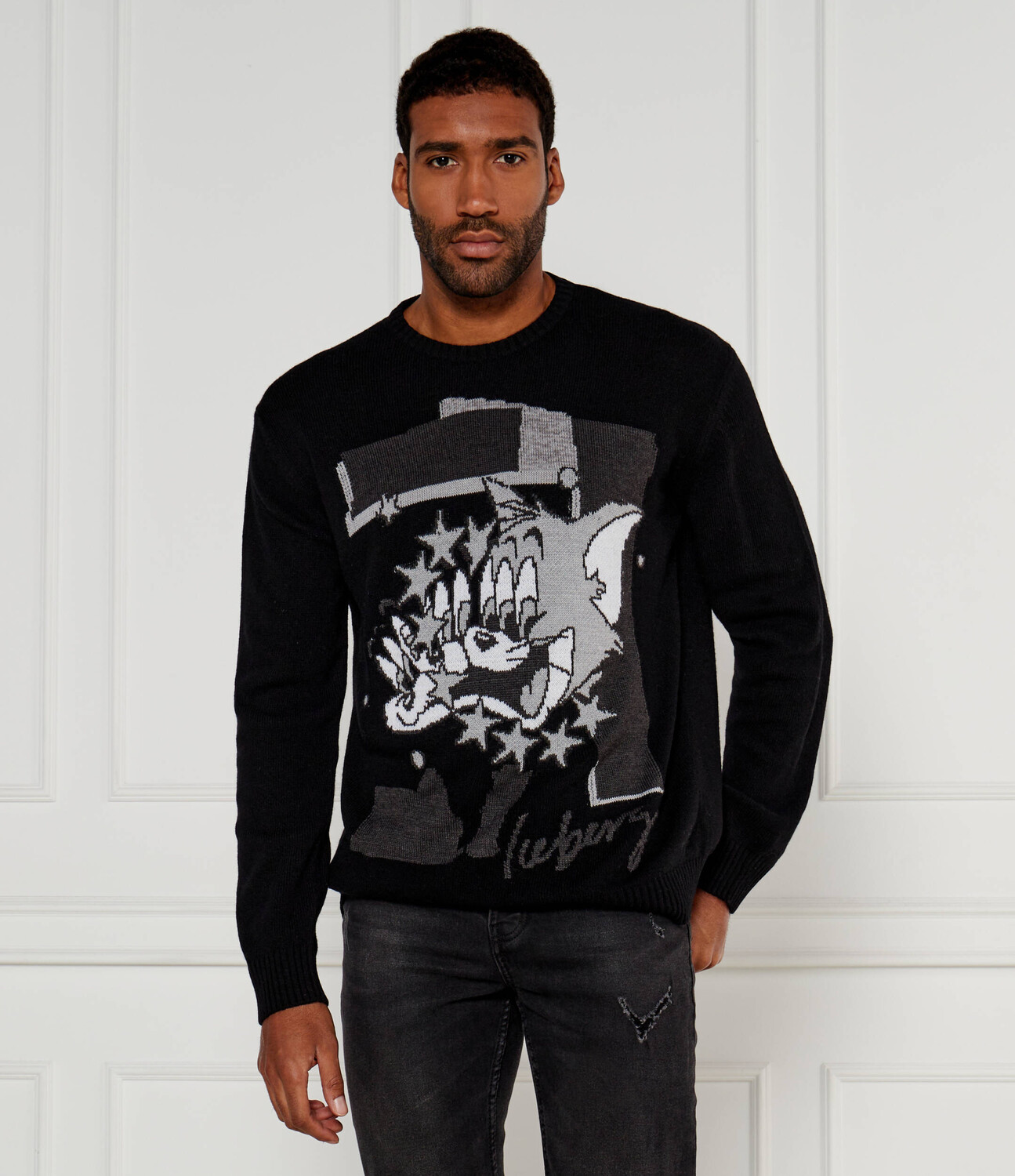 Свитер из шерсти Iceberg Regular Fit, черный
Свитер из шерсти Iceberg Regular Fit, черный