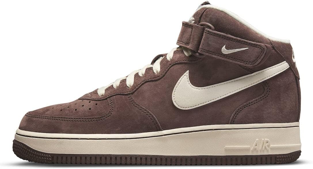 Кроссовки Nike Air Force 1 Mid '07 QS для мужчин, Chocolate/Cream
Кроссовки Nike Air Force 1 Mid '07 QS для мужчин, Chocolate/Cream