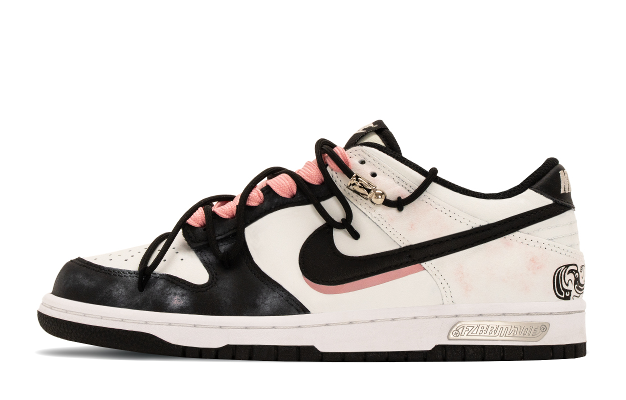 Детские скейтерские кроссовки Dunk Grade School Nike, черный серый белый
Детские скейтерские кроссовки Dunk Grade School Nike, черный серый белый