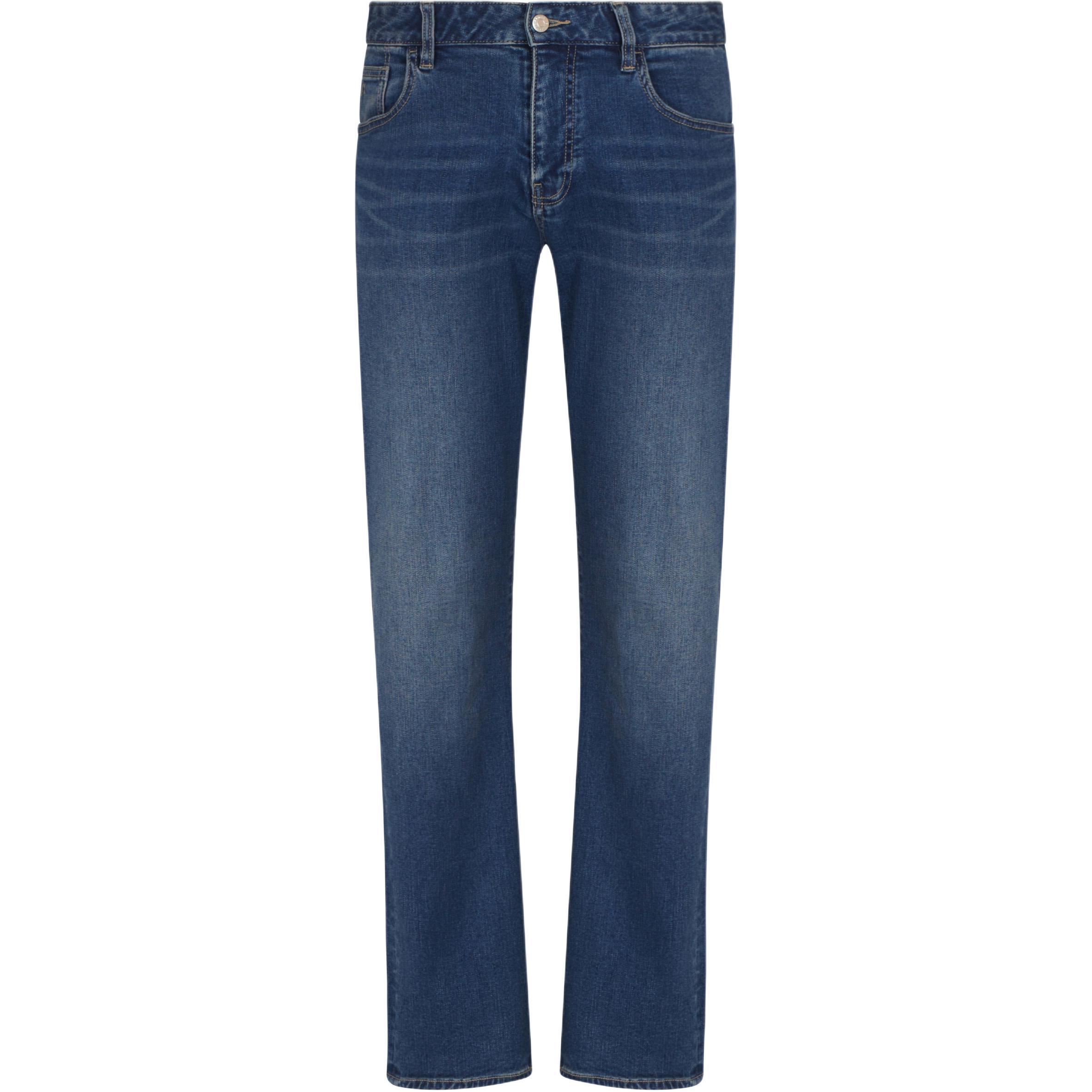 Джинсы с пятью карманами ARMANI EXCHANGE, синий
Джинсы с пятью карманами ARMANI EXCHANGE, синий