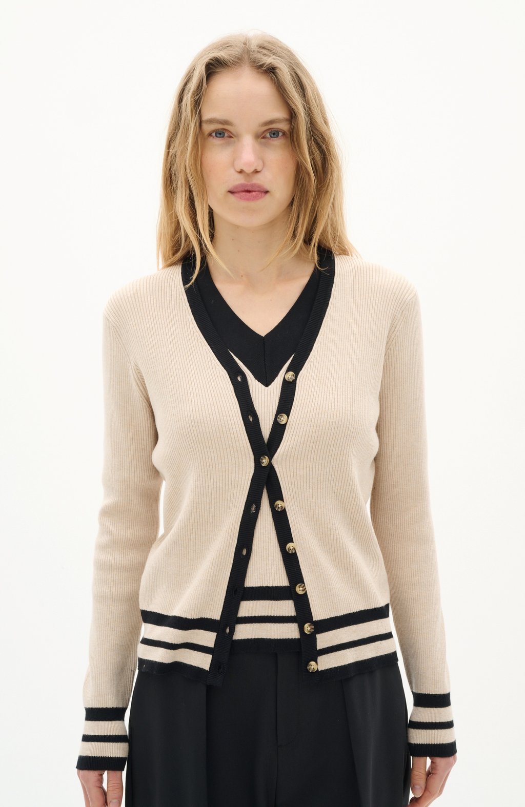 Кардиган LEENAH InWear, кремовый
Кардиган LEENAH InWear, кремовый