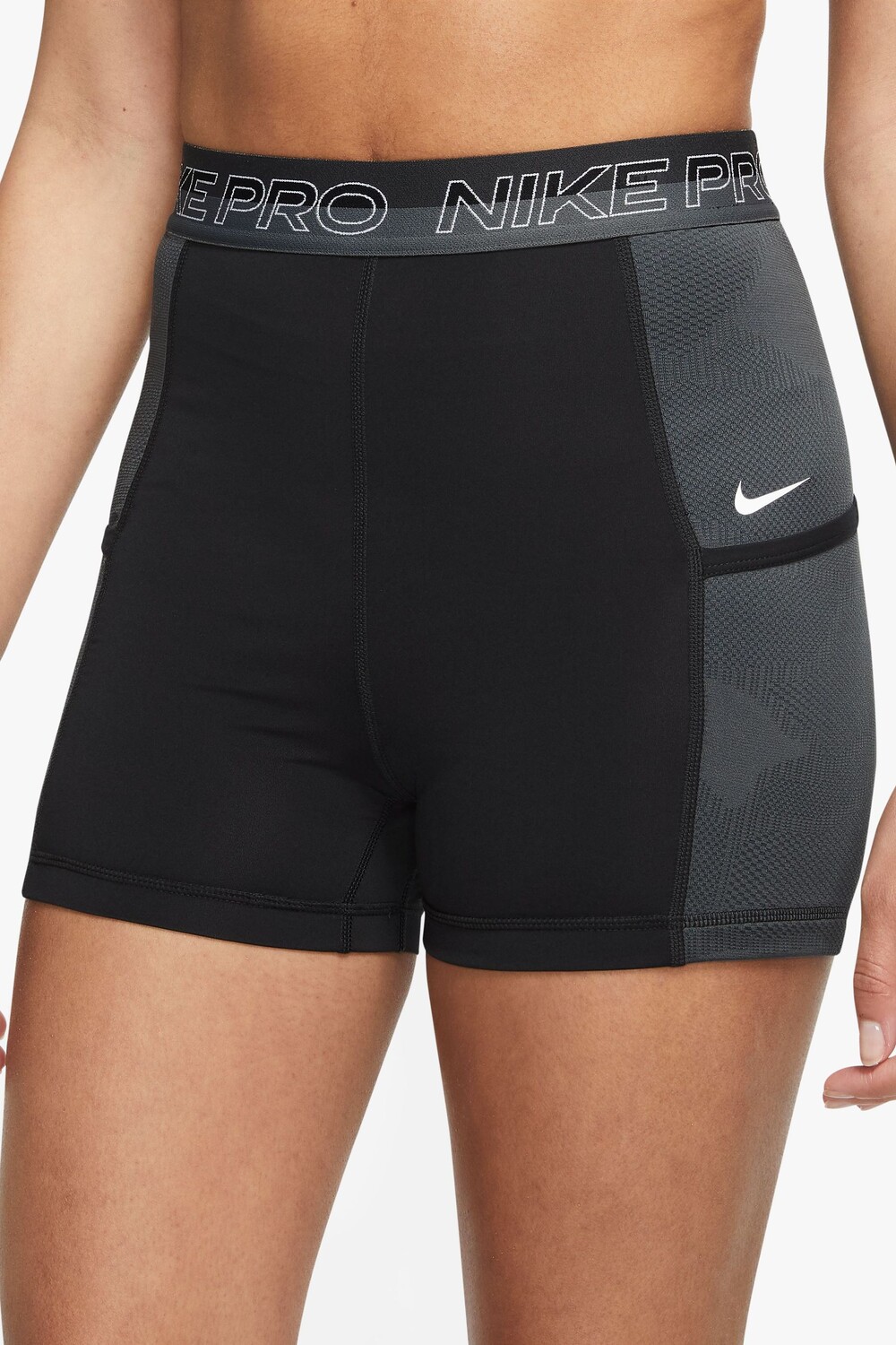 Шорты Pro Dri-FIT 3 дюйма Nike, черный 
Шорты Pro Dri-FIT 3 дюйма Nike, черный