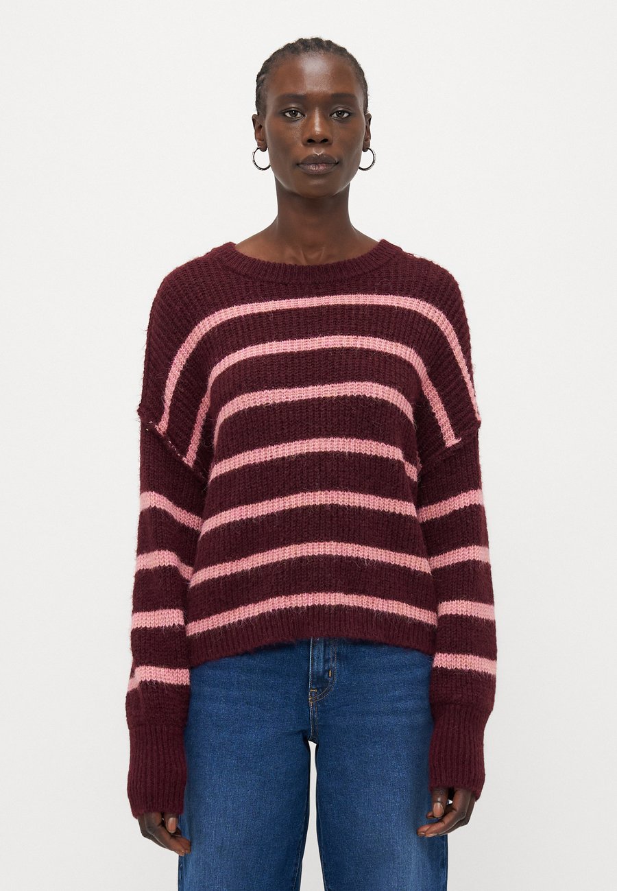 Джемпер ONLY Tall ONLMALLY LIFE DETAIL O NECK , Winetasting Melange/Sea Pink Melange /Bordeaux
Джемпер ONLY Tall ONLMALLY LIFE DETAIL O NECK , Winetasting Melange/Sea Pink Melange /Bordeaux