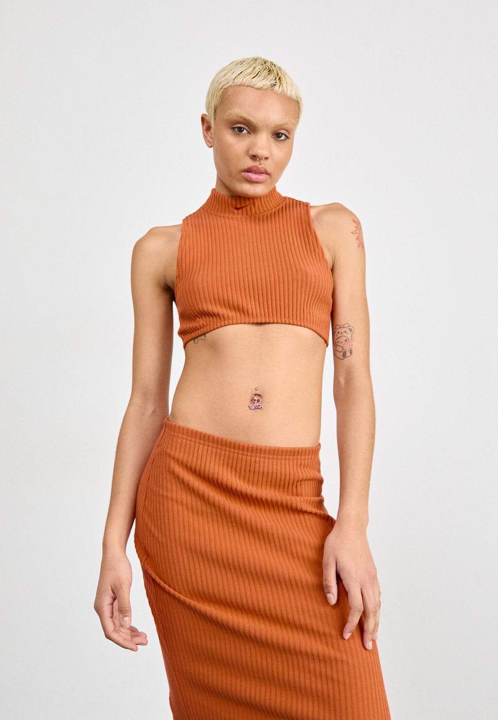 Топ Nike, коричневый
Топ Nike, коричневый