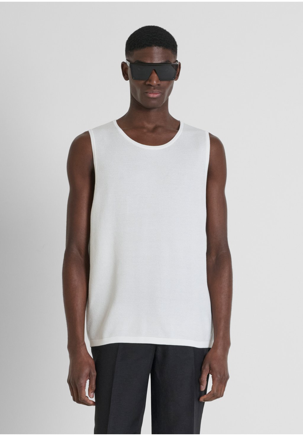 Майка REGULAR FIT Antony Morato, белый
Майка REGULAR FIT Antony Morato, белый