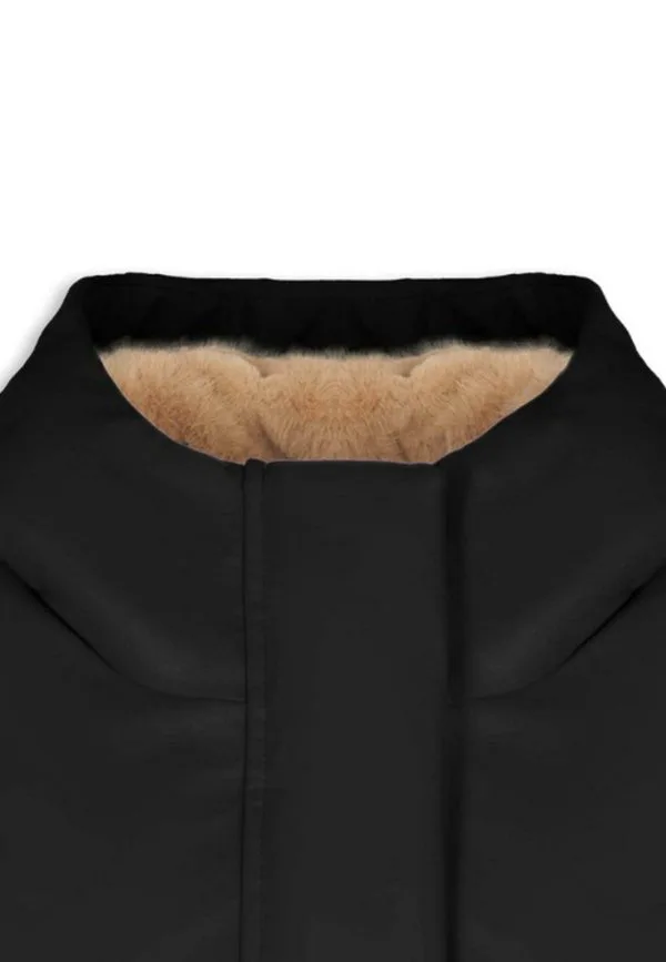 Зимняя куртка танкредия Canadian Classics, Black
Зимняя куртка танкредия Canadian Classics, Black