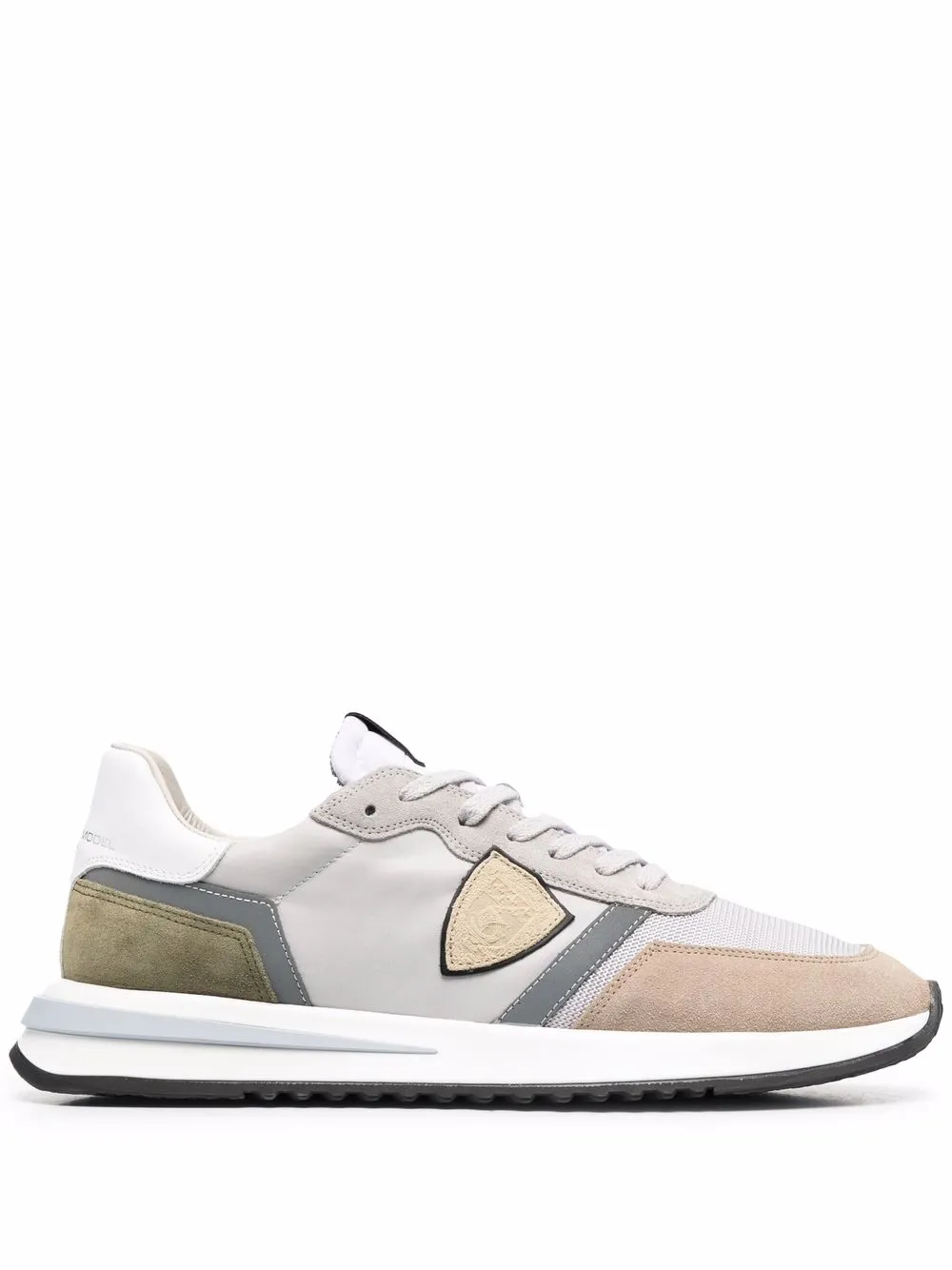 Кроссовки с нашивкой-логотипом Philippe Model Paris, серый
Кроссовки с нашивкой-логотипом Philippe Model Paris, серый