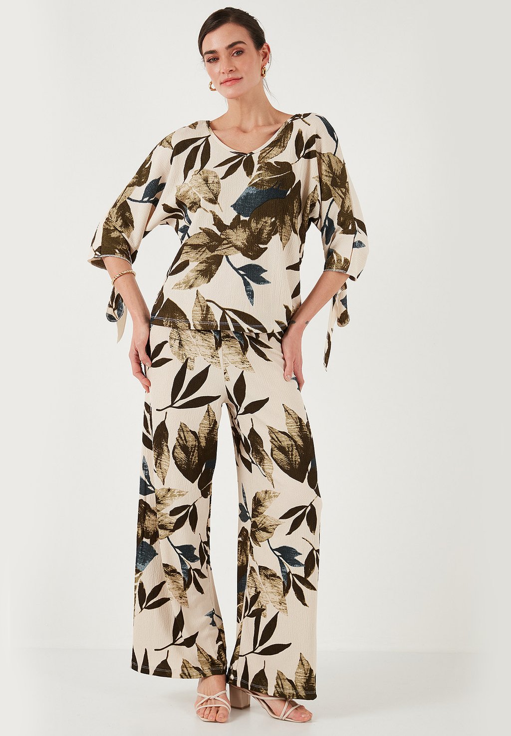 Брюки Camicetta LELA, бежевый
Брюки Camicetta LELA, бежевый