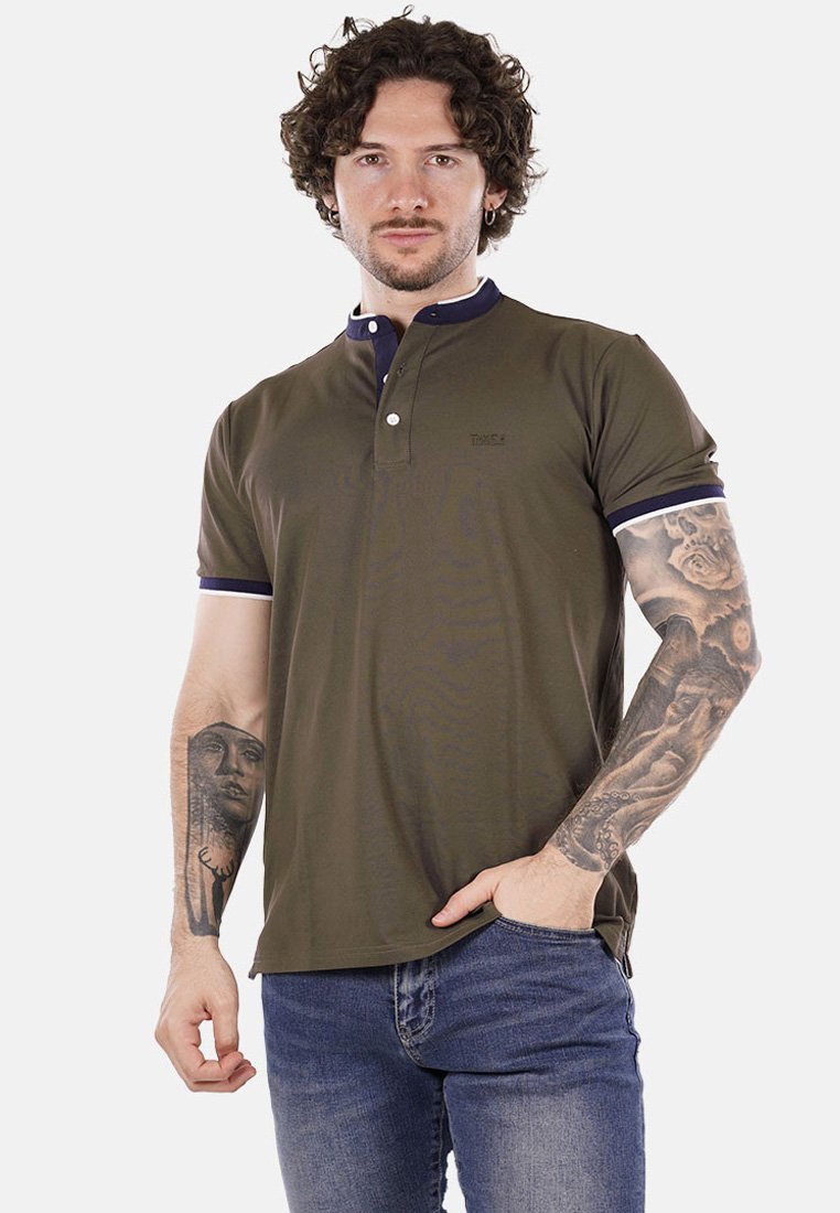 Базовая футболка TAKE TWO, темно-зеленый
Базовая футболка TAKE TWO, темно-зеленый