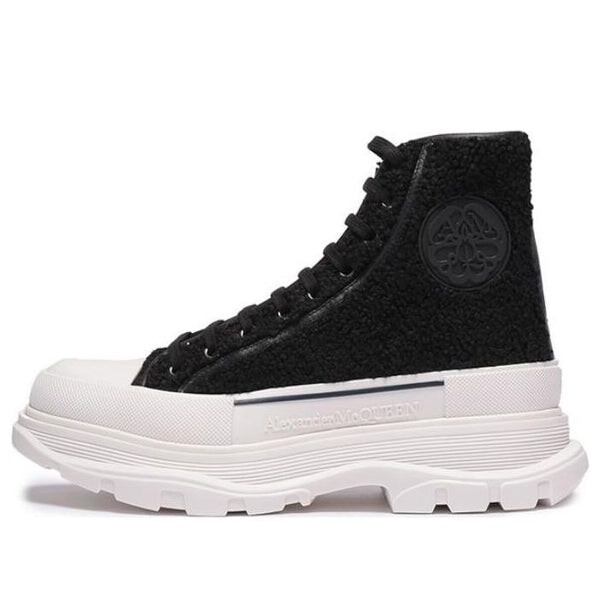 Кроссовки tread slick boots 'black beige' Alexander Mcqueen, черный
Кроссовки tread slick boots 'black beige' Alexander Mcqueen, черный