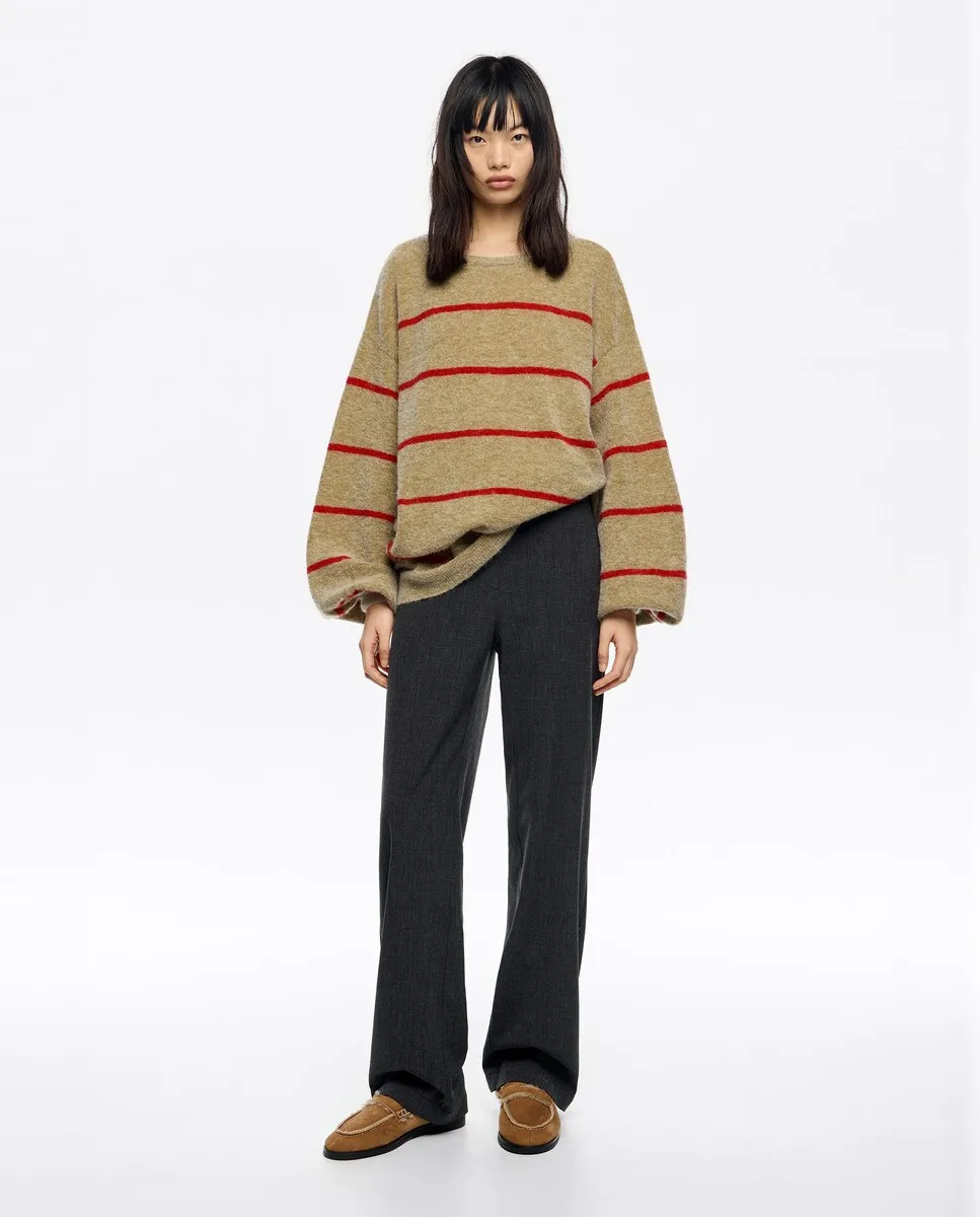 Женские прямые брюки без пояса, однотонные Bimba y Lola, темно-серый
Женские прямые брюки без пояса, однотонные Bimba y Lola, темно-серый