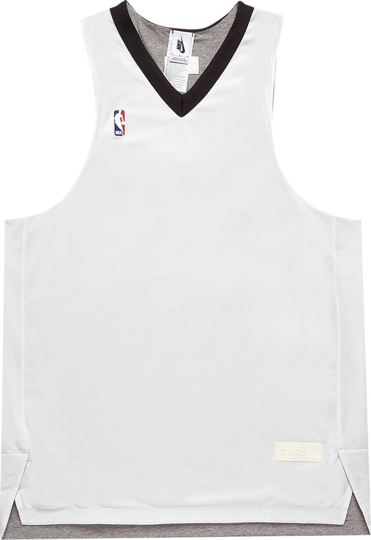 Футболка Nike x Fear of God Reversible Jersey 'Summit White/Dark Heather Grey', серый
Футболка Nike x Fear of God Reversible Jersey 'Summit White/Dark Heather Grey', серый