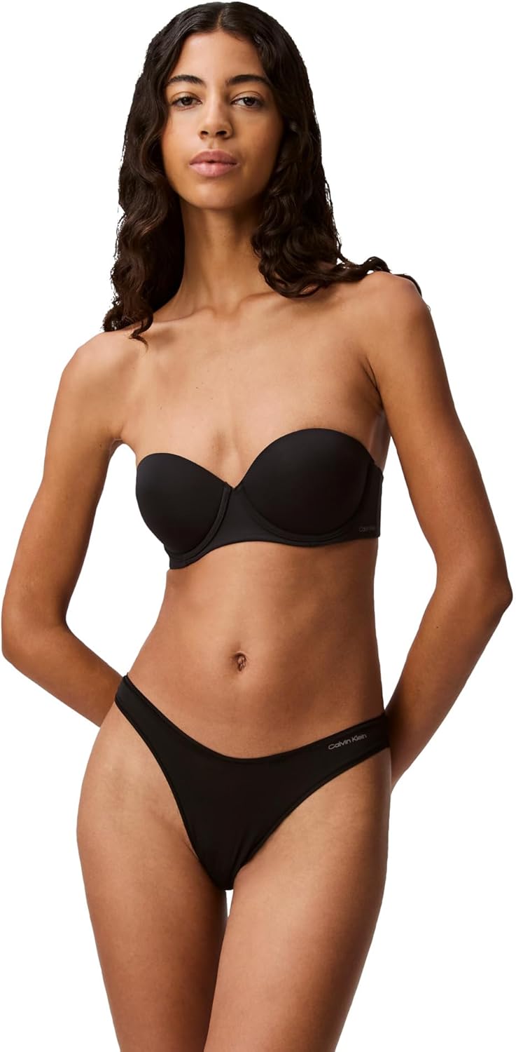 Женский бюстгальтер-трансформер без бретелек Calvin Klein Perfectly Fit Push Up, Black001
Женский бюстгальтер-трансформер без бретелек Calvin Klein Perfectly Fit Push Up, Black001
