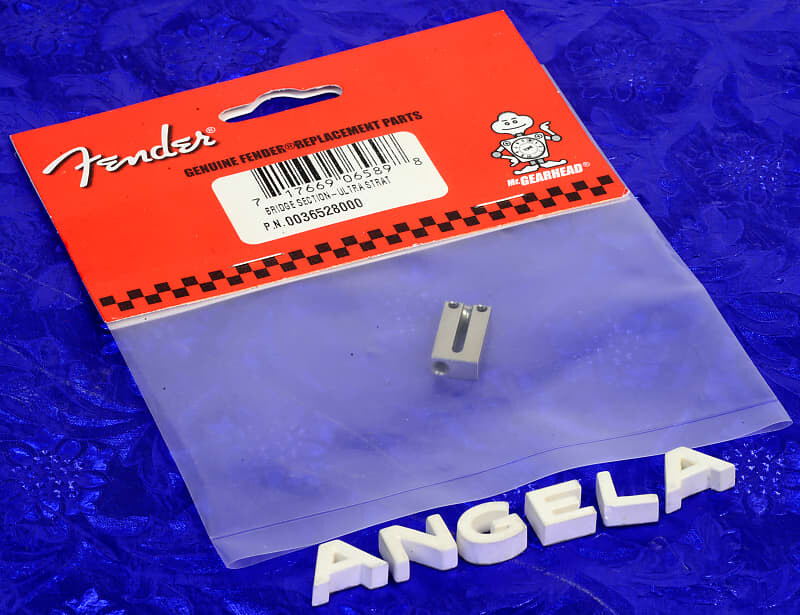 Седло Fender American Series Ultra Stratocaster Bridge, одно, 0036528000 Fender Ultra Bridge Saddle 003-6528-000
Седло Fender American Series Ultra Stratocaster Bridge, одно, 0036528000 Fender Ultra Bridge Saddle 003-6528-000