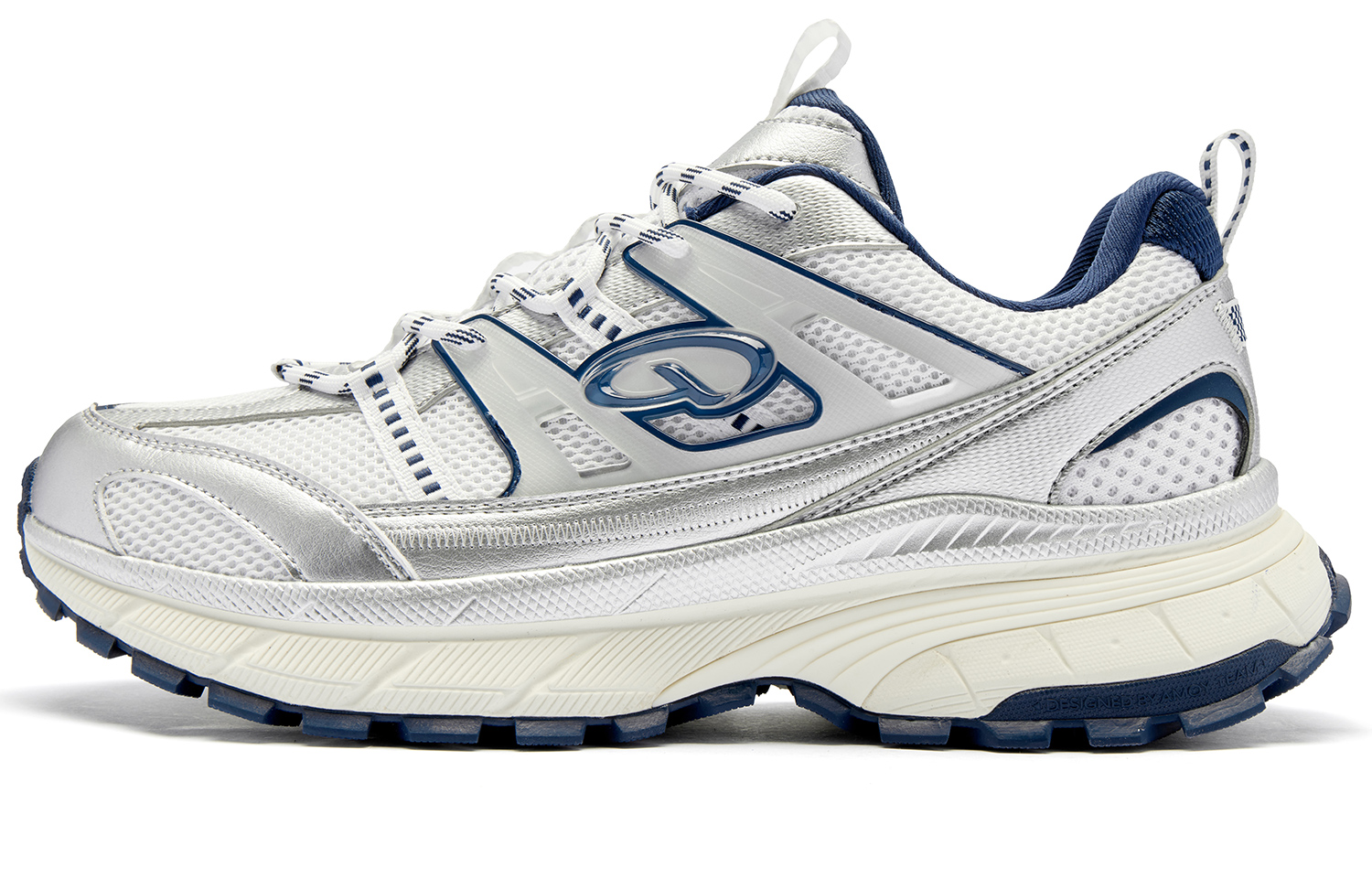 QIAODAN Низкие повседневные кроссовки Kaiyuan V3 с противоскользящим покрытием, износостойкие, белые, серебристо-синие
QIAODAN Низкие повседневные кроссовки Kaiyuan V3 с противоскользящим покрытием, износостойкие, белые, серебристо-синие