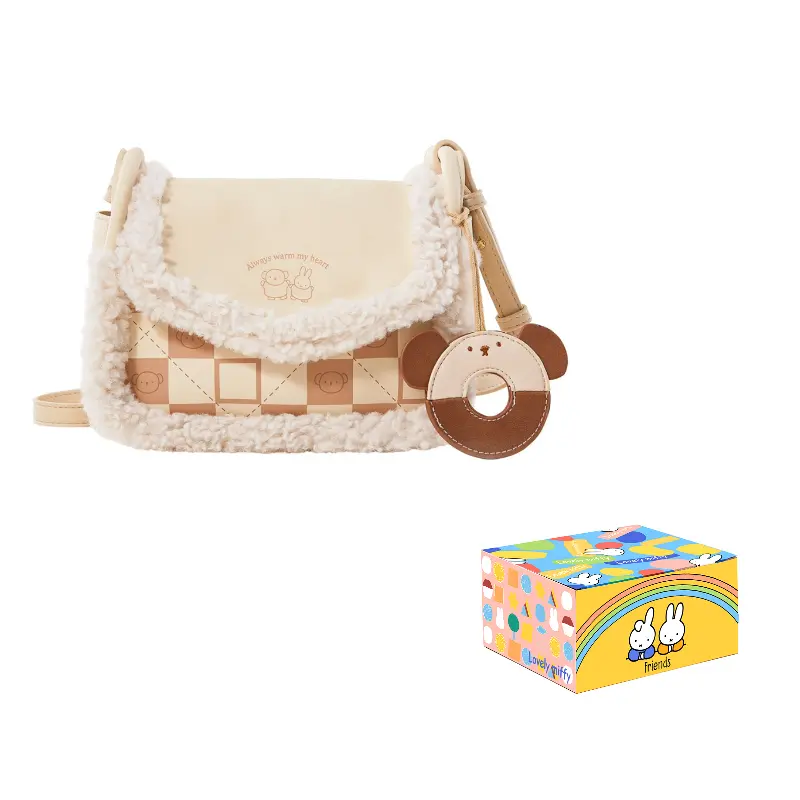 Miffy Женская маленькая сумка-седло через плечо из лоскутной овечьей шерсти абрикосового и светло-коричневого цветов, Apricot
Miffy Женская маленькая сумка-седло через плечо из лоскутной овечьей шерсти абрикосового и светло-коричневого цветов, Apricot