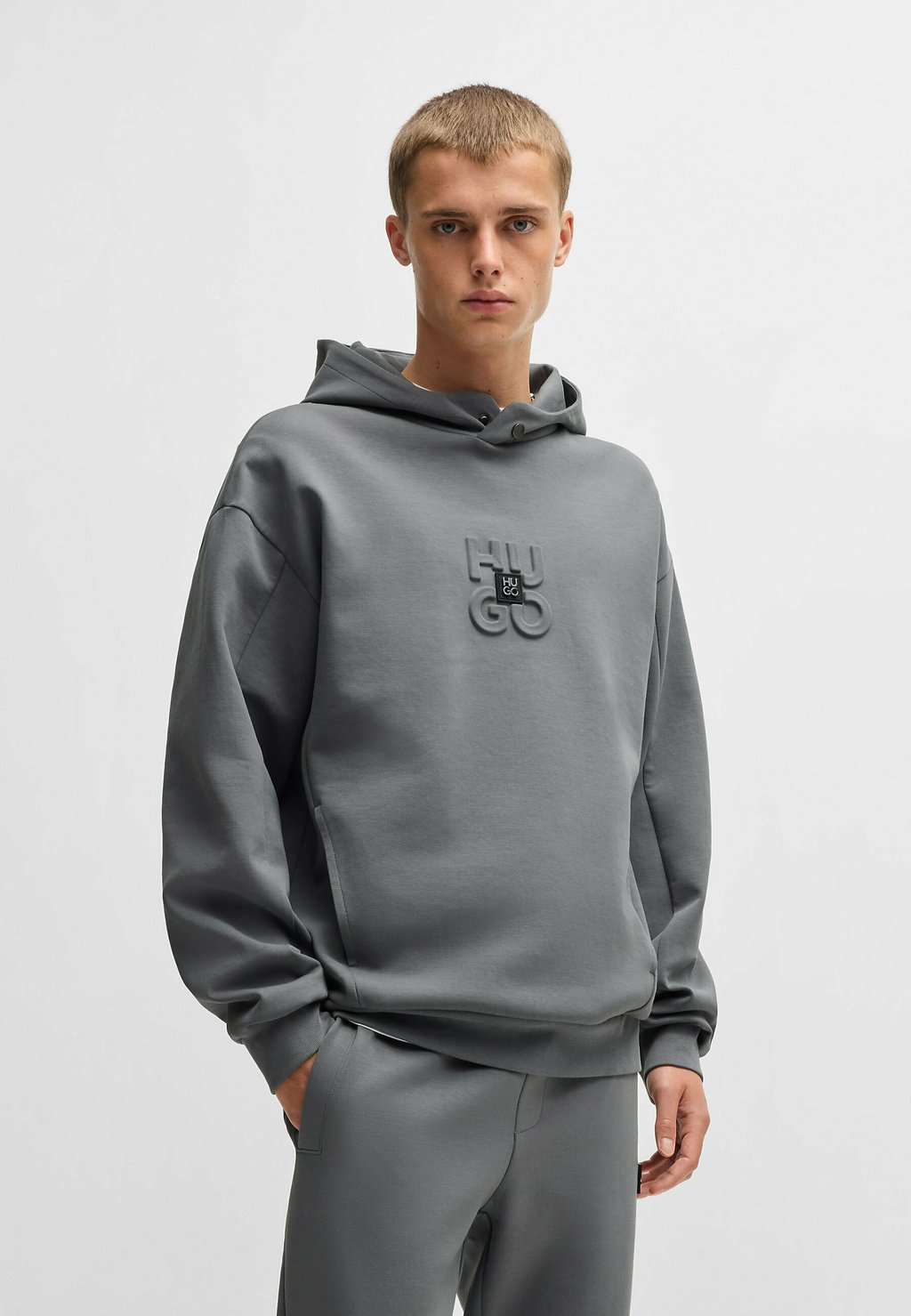 Толстовка DEBOSTACO con cappuccio HUGO, светло-серый
Толстовка DEBOSTACO con cappuccio HUGO, светло-серый
