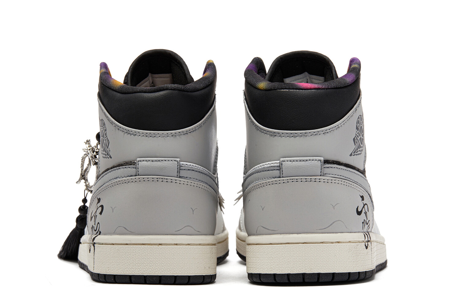 Jordan Air Jordan 1 винтажные баскетбольные кроссовки мужские, Light Gray, Серый, Jordan Air Jordan 1 винтажные баскетбольные кроссовки мужские, Light Gray 
Jordan Air Jordan 1 винтажные баскетбольные кроссовки мужские, Light Gray, Серый, Jordan Air Jordan 1 винтажные баскетбольные кроссовки мужские, Light Gray