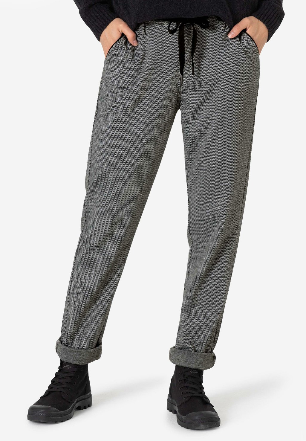 Чиносы TIMEZONE, светло-серый
Чиносы TIMEZONE, светло-серый