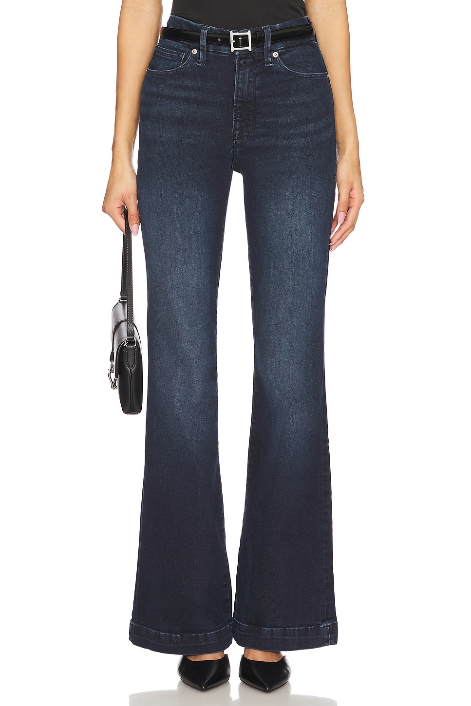 Всегда подходящие брюки с расклешенными ногами Good American, indigo744
Всегда подходящие брюки с расклешенными ногами Good American, indigo744