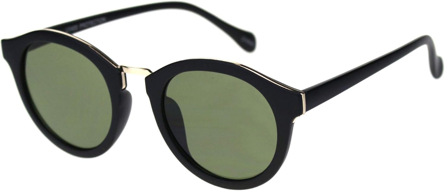 Стильные женские солнцезащитные очки с круглой оправой в форме замочной скважины, металлической перемычкой и акцентами, защита от УФ-излучения 400 PASTL, Matte Black (Dark Green)
Стильные женские солнцезащитные очки с круглой оправой в форме замочной скважины, металлической перемычкой и акцентами, защита от УФ-излучения 400 PASTL, Matte Black (Dark Green)