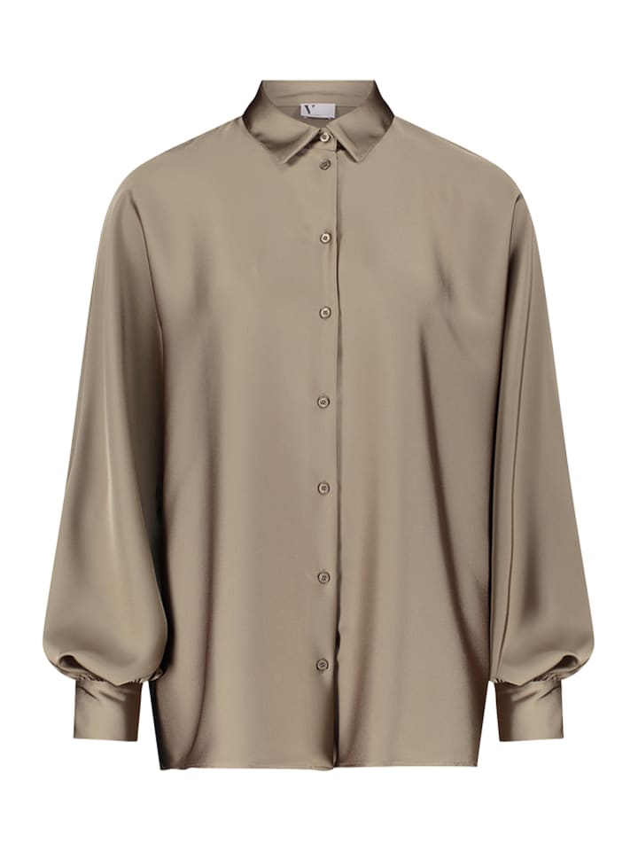 Атласная блузка с воротником цвета дерна Vera Mont
Атласная блузка с воротником цвета дерна Vera Mont