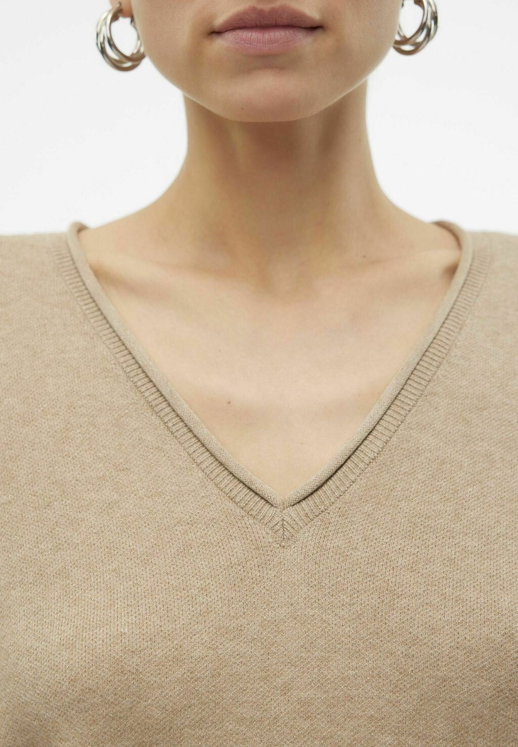 Джемпер VM Vero Moda, бежевый
Джемпер VM Vero Moda, бежевый