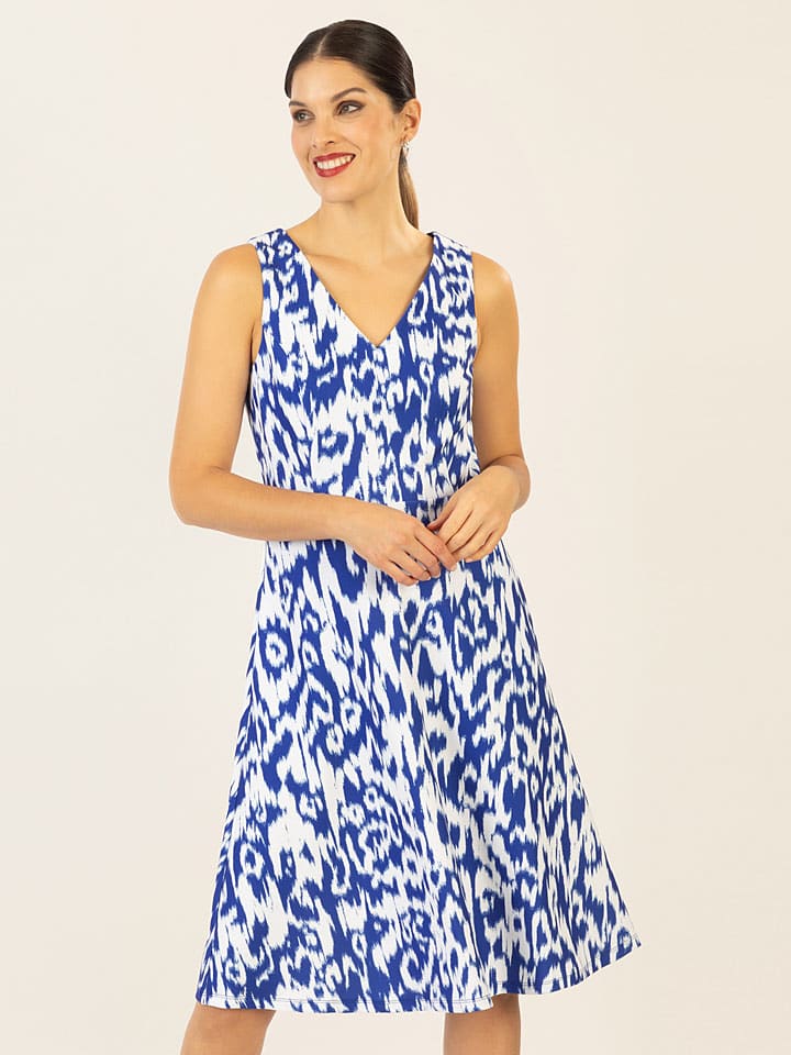 Платье до колена APART, синий/белый
Платье до колена APART, синий/белый