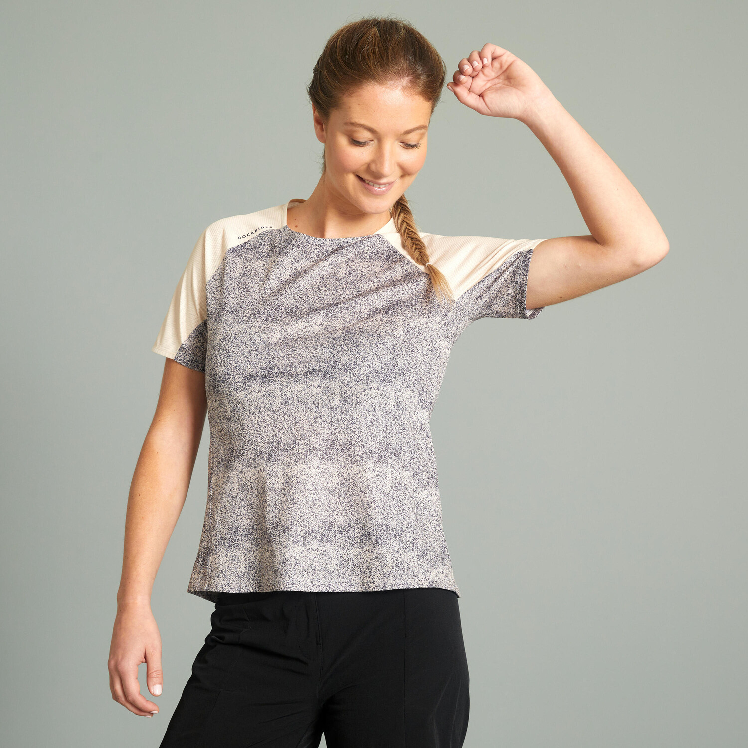 Женский велосипедный свитер MTB с короткими рукавами ST 100 бежевый ROCKRIDER, бежевый / бежевый
Женский велосипедный свитер MTB с короткими рукавами ST 100 бежевый ROCKRIDER, бежевый / бежевый