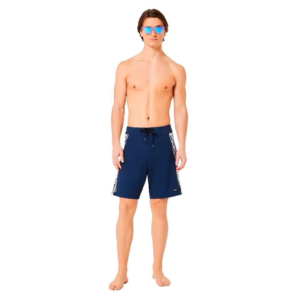 Шорты для плавания Oakley Quiver rc 19´´ boardshort, синий
Шорты для плавания Oakley Quiver rc 19´´ boardshort, синий
