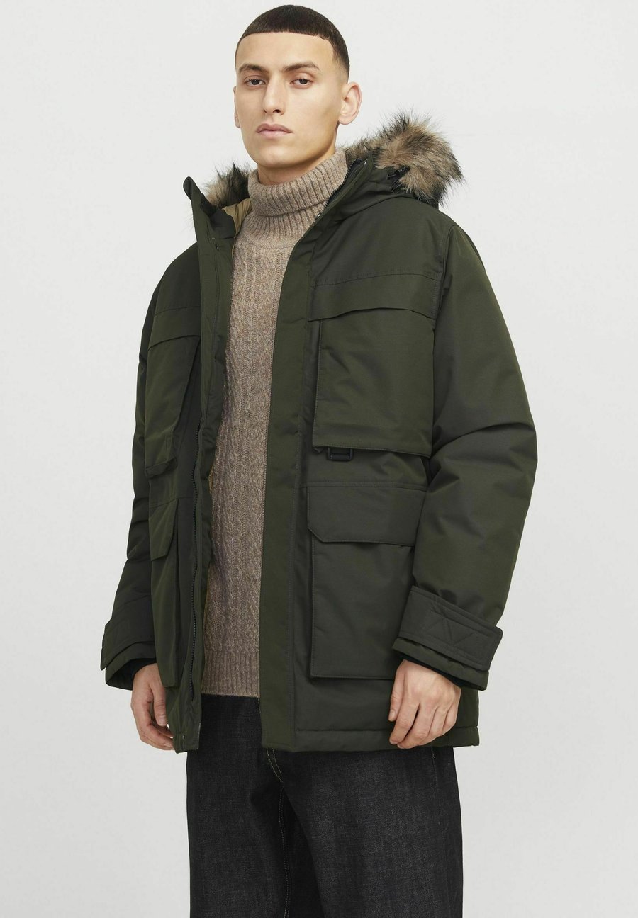 Куртка Jack & Jones Parka, Rosin/Olive
Куртка Jack & Jones Parka, Rosin/Olive