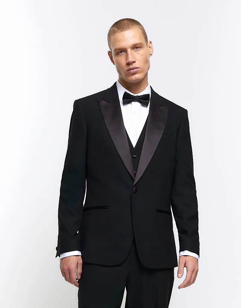 Приталенный смокинг River Island черного цвета
Приталенный смокинг River Island черного цвета