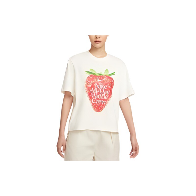 Футболка женская молочно-белая Nike
Футболка женская молочно-белая Nike