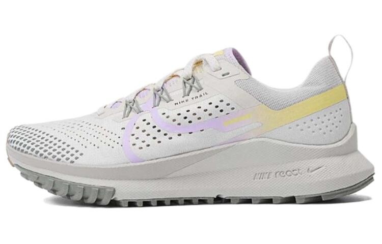 Nike Кроссовки для женщин, White/Purple
Nike Кроссовки для женщин, White/Purple