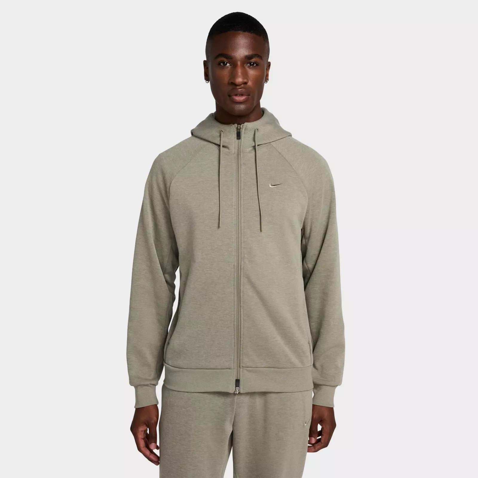 Худи Men's Nike Primary Dri-FIT UV Full-Zip Versatile, бежевый
Худи Men's Nike Primary Dri-FIT UV Full-Zip Versatile, бежевый