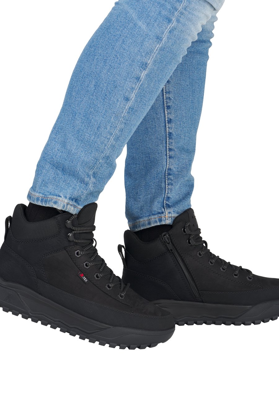 Ботинки Rieker Lace-up ankle boots, Schwarz/Black
Ботинки Rieker Lace-up ankle boots, Schwarz/Black