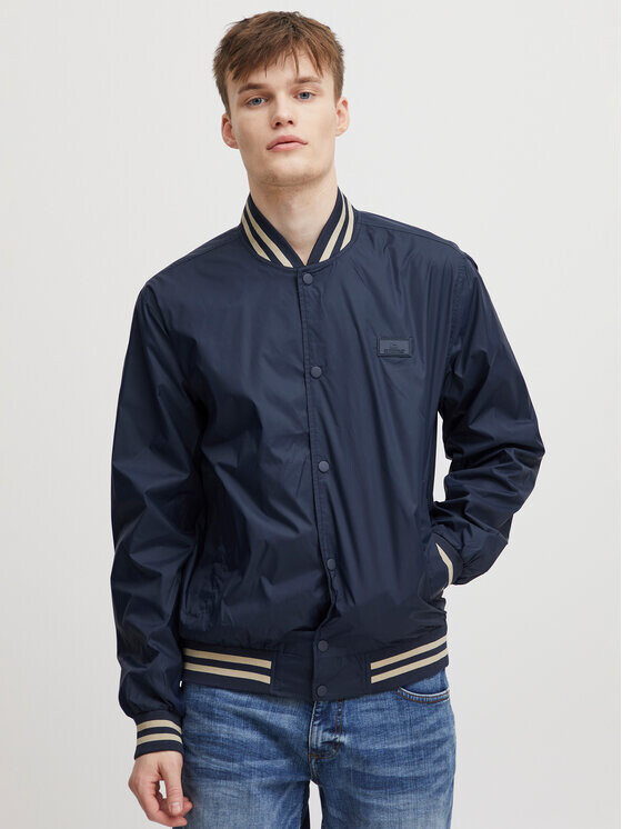 Бомбер стандартного кроя Blend, синий
Бомбер стандартного кроя Blend, синий