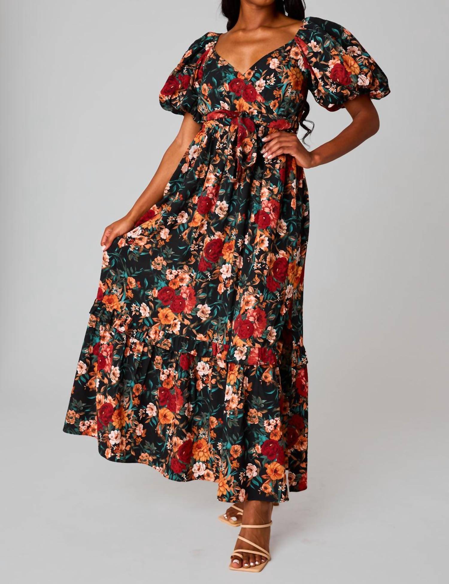 Платье Viola Sydney в черном цвете с разноцветным принтом BUDDYLOVE
Платье Viola Sydney в черном цвете с разноцветным принтом BUDDYLOVE